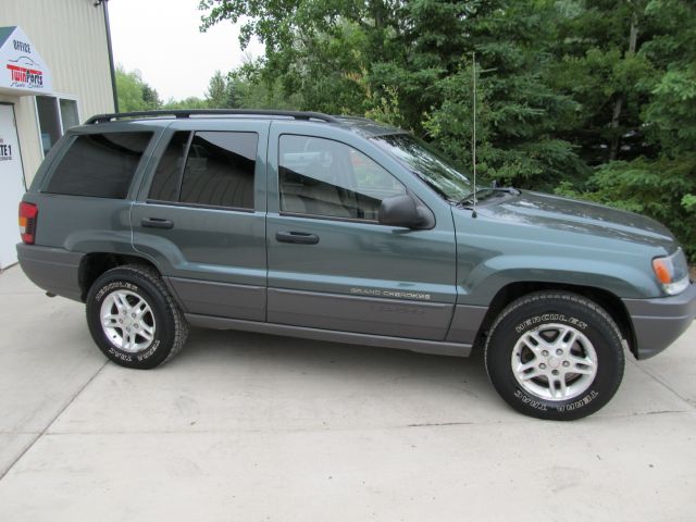 Jeep Grand Cherokee 2002 photo 1