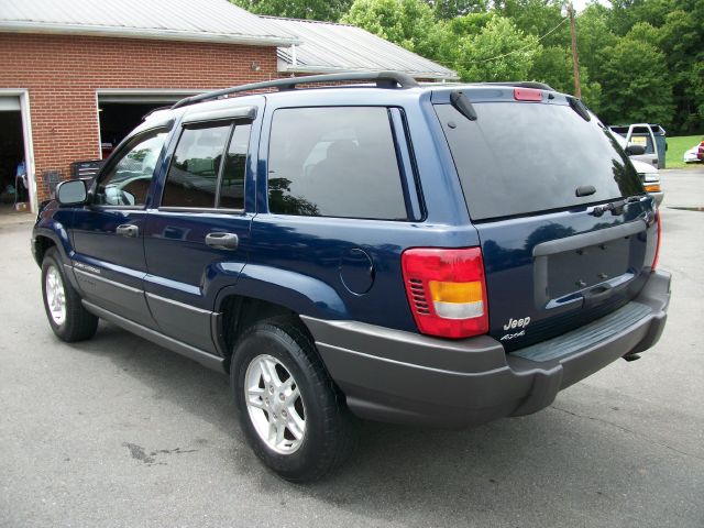 Jeep Grand Cherokee 2002 photo 1