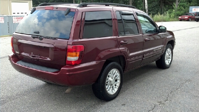 Jeep Grand Cherokee 2002 photo 2