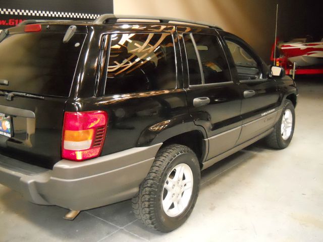 Jeep Grand Cherokee 2002 photo 3