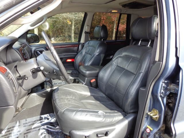 Jeep Grand Cherokee Super SUV