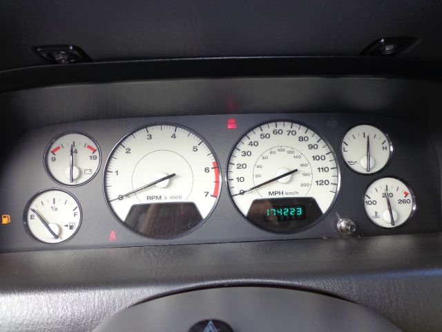 Jeep Grand Cherokee 2002 photo 22