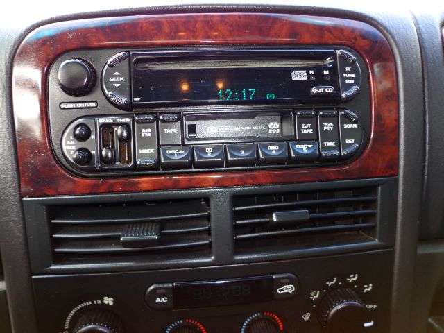 Jeep Grand Cherokee 2002 photo 23