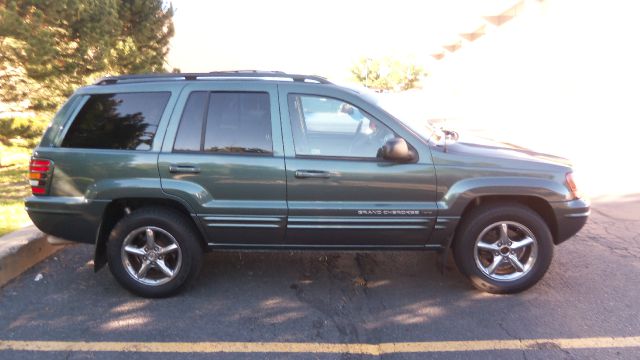 Jeep Grand Cherokee 2002 photo 4