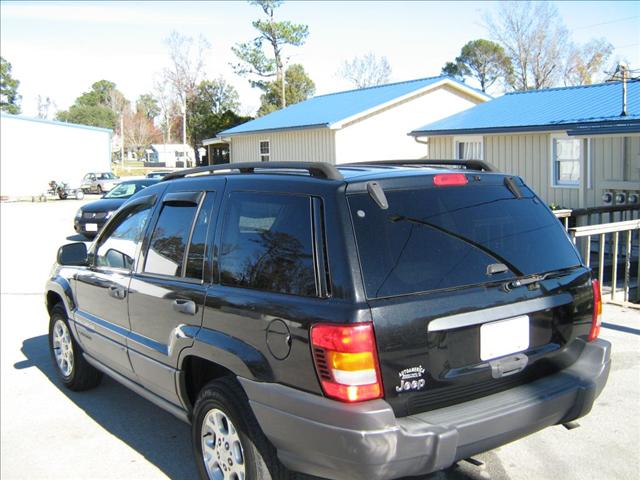Jeep Grand Cherokee 2002 photo 2