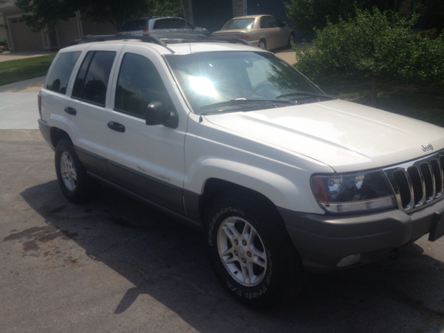 Jeep Grand Cherokee 2002 photo 1