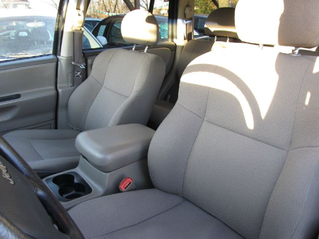 Jeep Grand Cherokee 2002 photo 4