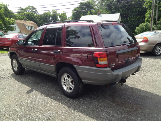 Jeep Grand Cherokee 2002 photo 1
