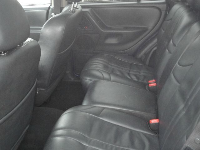 Jeep Grand Cherokee 2002 photo 1