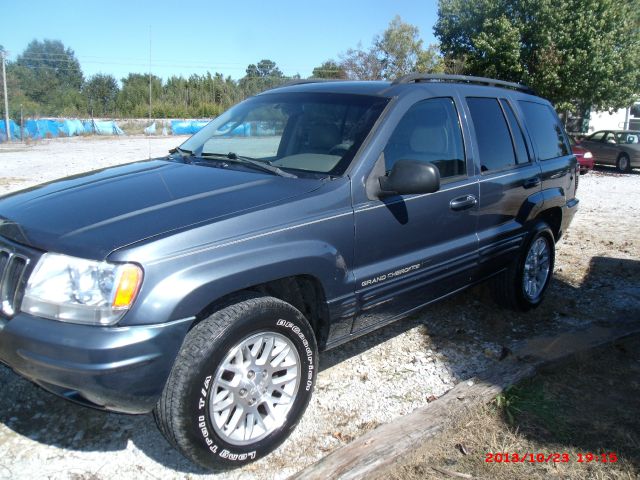 Jeep Grand Cherokee 2002 photo 1