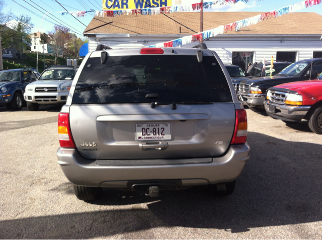 Jeep Grand Cherokee 2002 photo 2