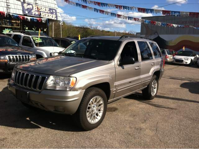 Jeep Grand Cherokee 2002 photo 3