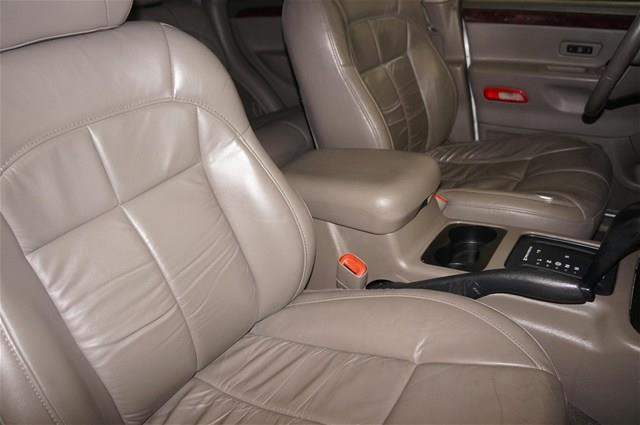 Jeep Grand Cherokee 2002 photo 2