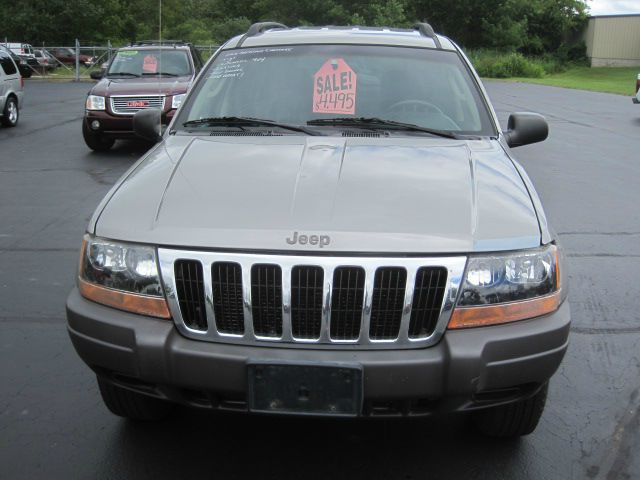Jeep Grand Cherokee 2002 photo 1