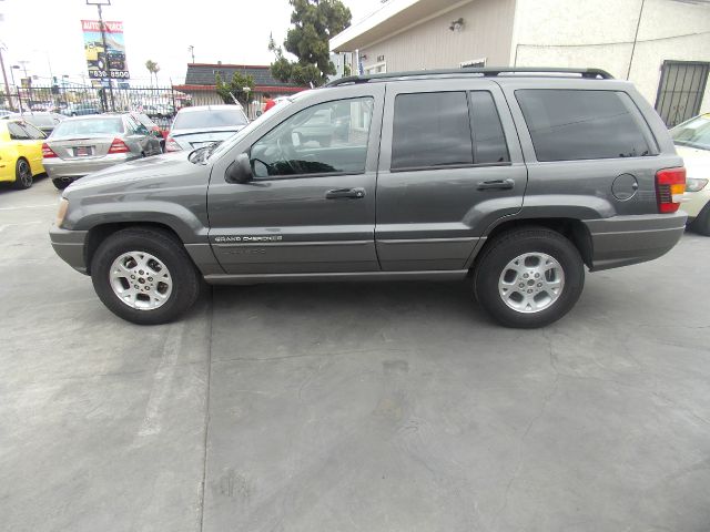 Jeep Grand Cherokee 2002 photo 33