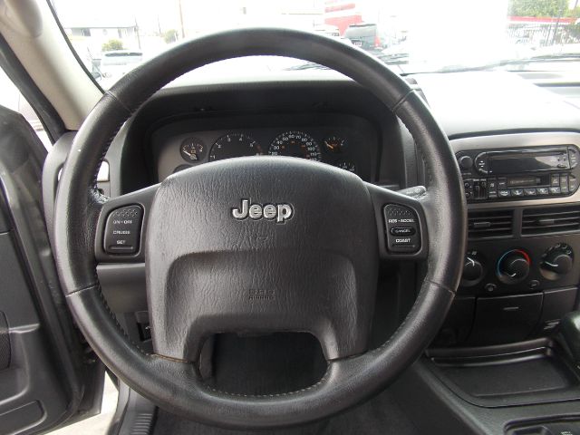 Jeep Grand Cherokee 2002 photo 35