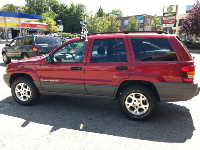 Jeep Grand Cherokee 2002 photo 2