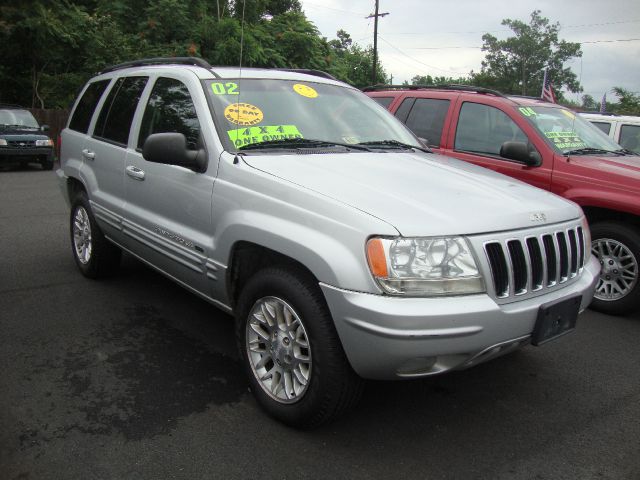 Jeep Grand Cherokee 2002 photo 3