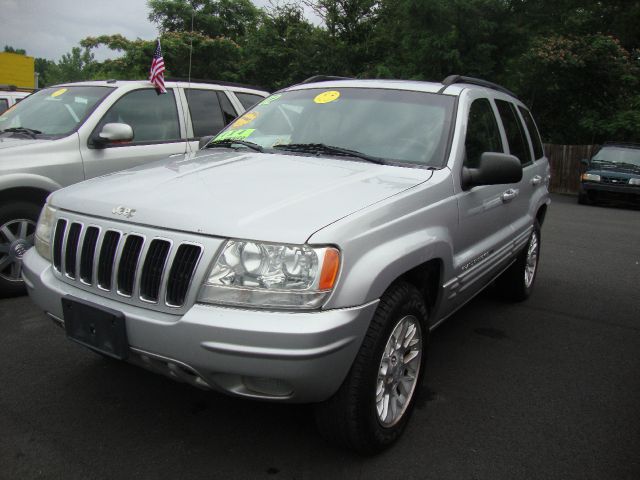 Jeep Grand Cherokee 2002 photo 4