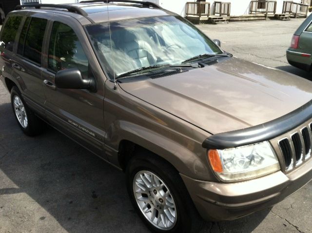 Jeep Grand Cherokee 2002 photo 2