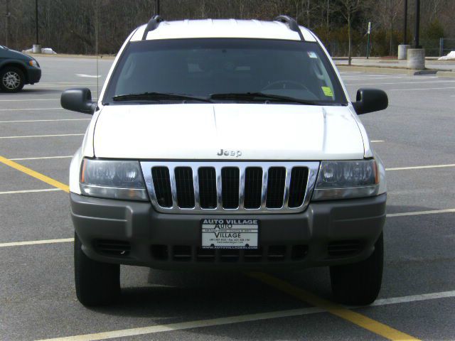 Jeep Grand Cherokee 2002 photo 1