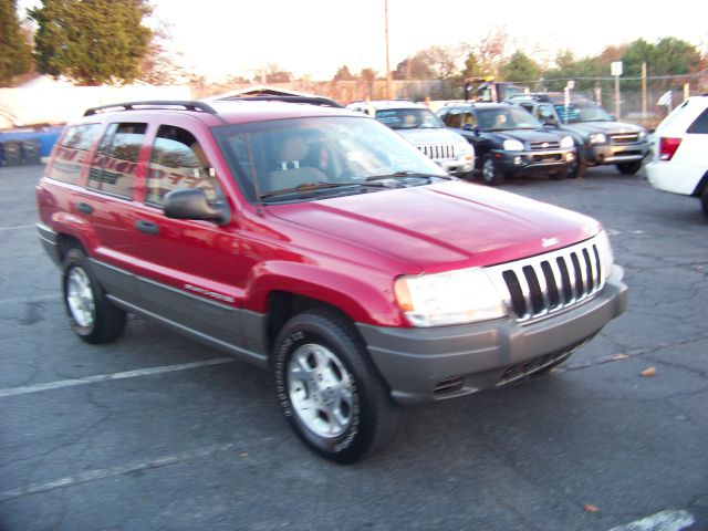 Jeep Grand Cherokee 2002 photo 1