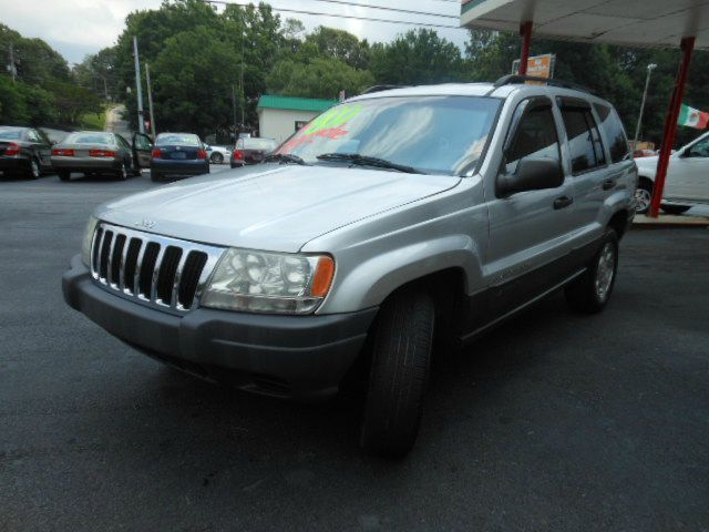Jeep Grand Cherokee 2002 photo 2
