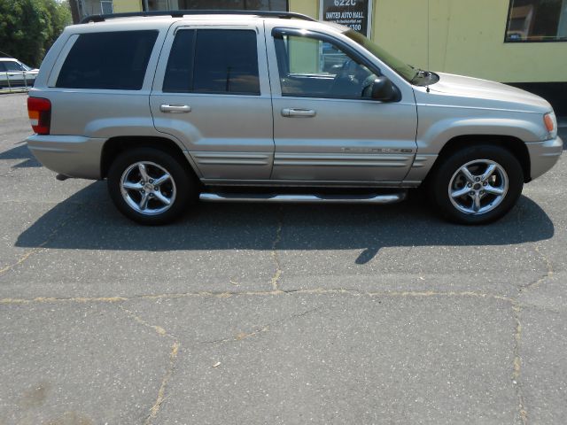 Jeep Grand Cherokee 2003 photo 28