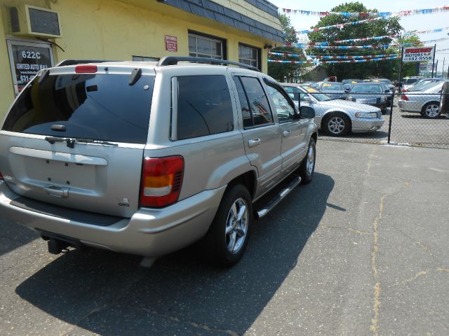 Jeep Grand Cherokee 2003 photo 32