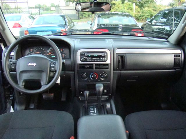 Jeep Grand Cherokee 2003 photo 3