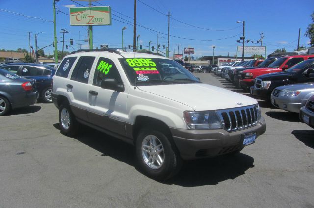 Jeep Grand Cherokee 2003 photo 2