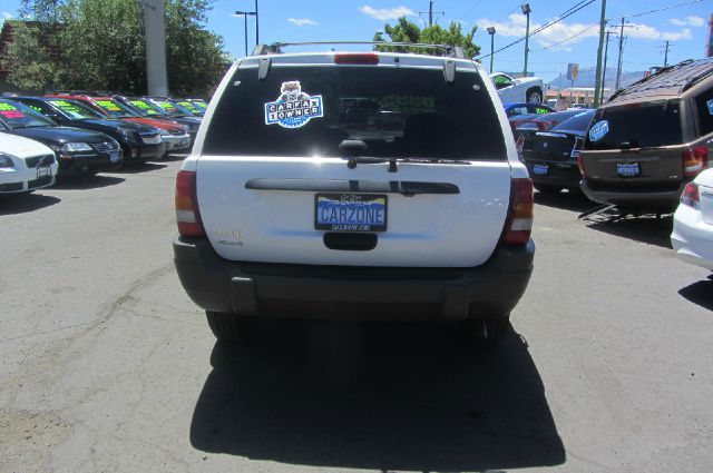 Jeep Grand Cherokee 2003 photo 3