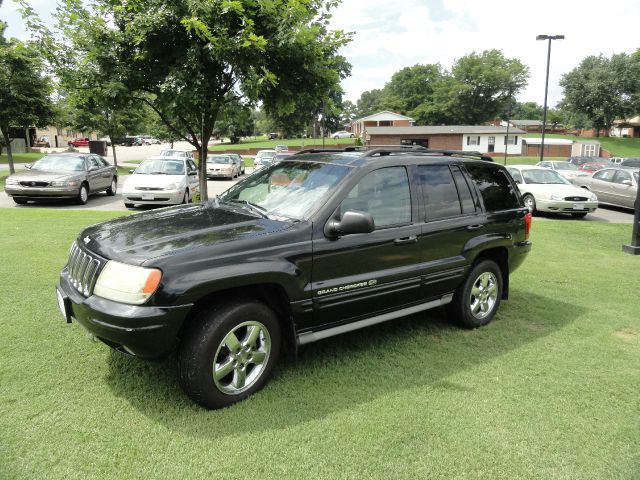 Jeep Grand Cherokee 2003 photo 1