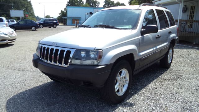 Jeep Grand Cherokee 2003 photo 2