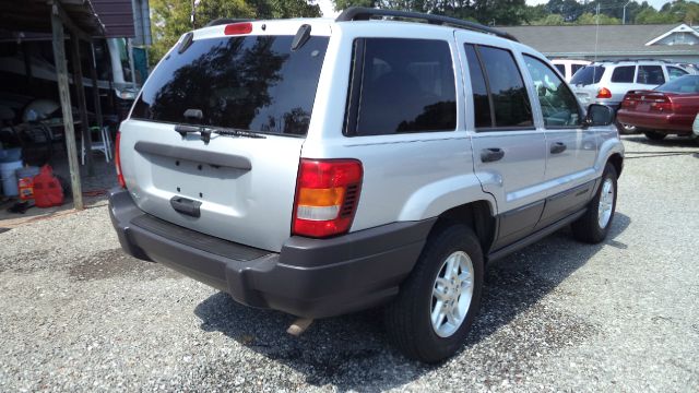 Jeep Grand Cherokee 2003 photo 3