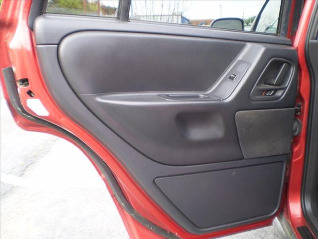 Jeep Grand Cherokee 2003 photo 9