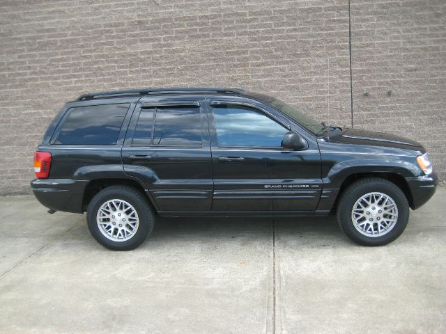 Jeep Grand Cherokee 2003 photo 2