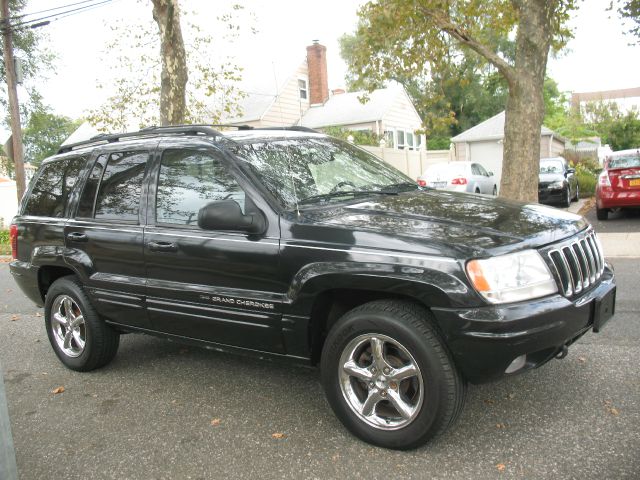 Jeep Grand Cherokee 2003 photo 2