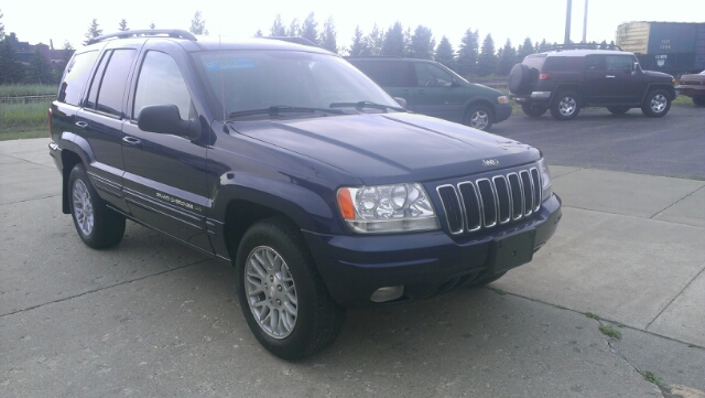 Jeep Grand Cherokee 2003 photo 2