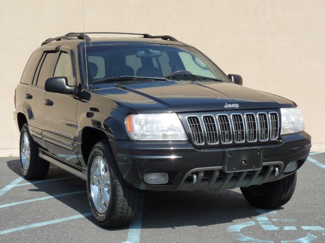 Jeep Grand Cherokee 2003 photo 2
