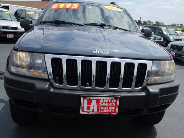 Jeep Grand Cherokee 2003 photo 2