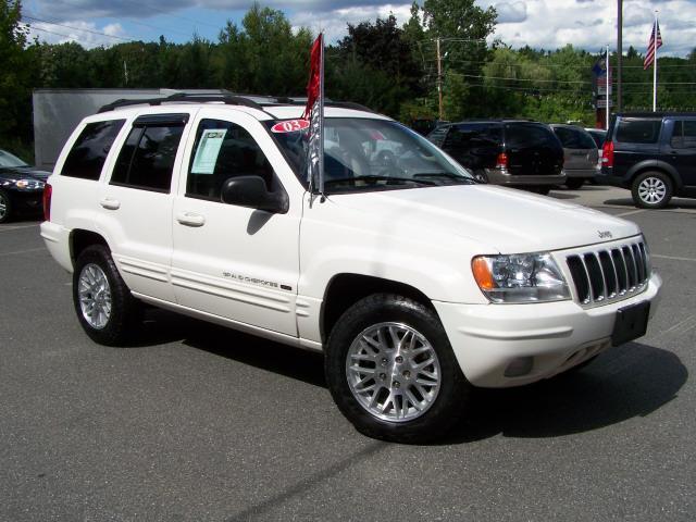 Jeep Grand Cherokee 2003 photo 2