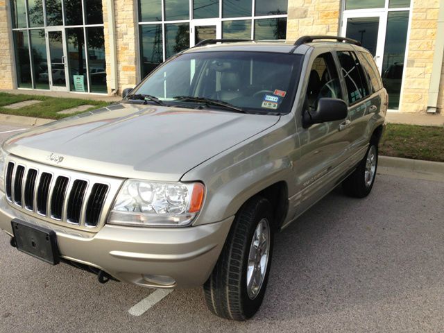 Jeep Grand Cherokee 2003 photo 3