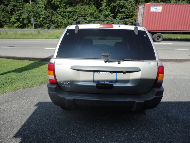 Jeep Grand Cherokee 2003 photo 4