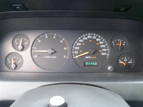 Jeep Grand Cherokee 2004 photo 4