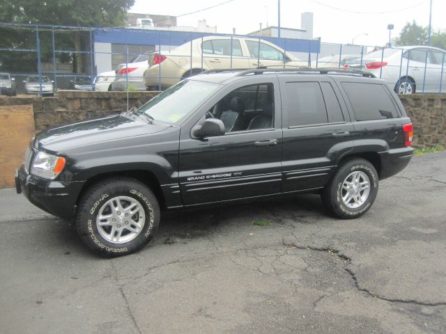 Jeep Grand Cherokee 2004 photo 12