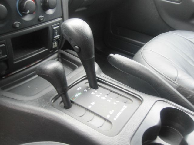 Jeep Grand Cherokee 2004 photo 5