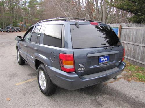 Jeep Grand Cherokee 2004 photo 2