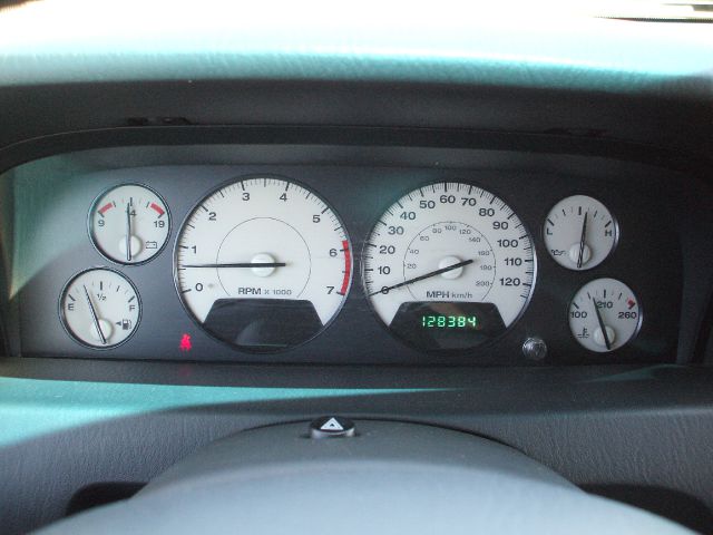 Jeep Grand Cherokee 2004 photo 12