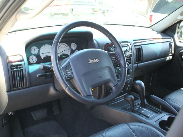 Jeep Grand Cherokee 2004 photo 14